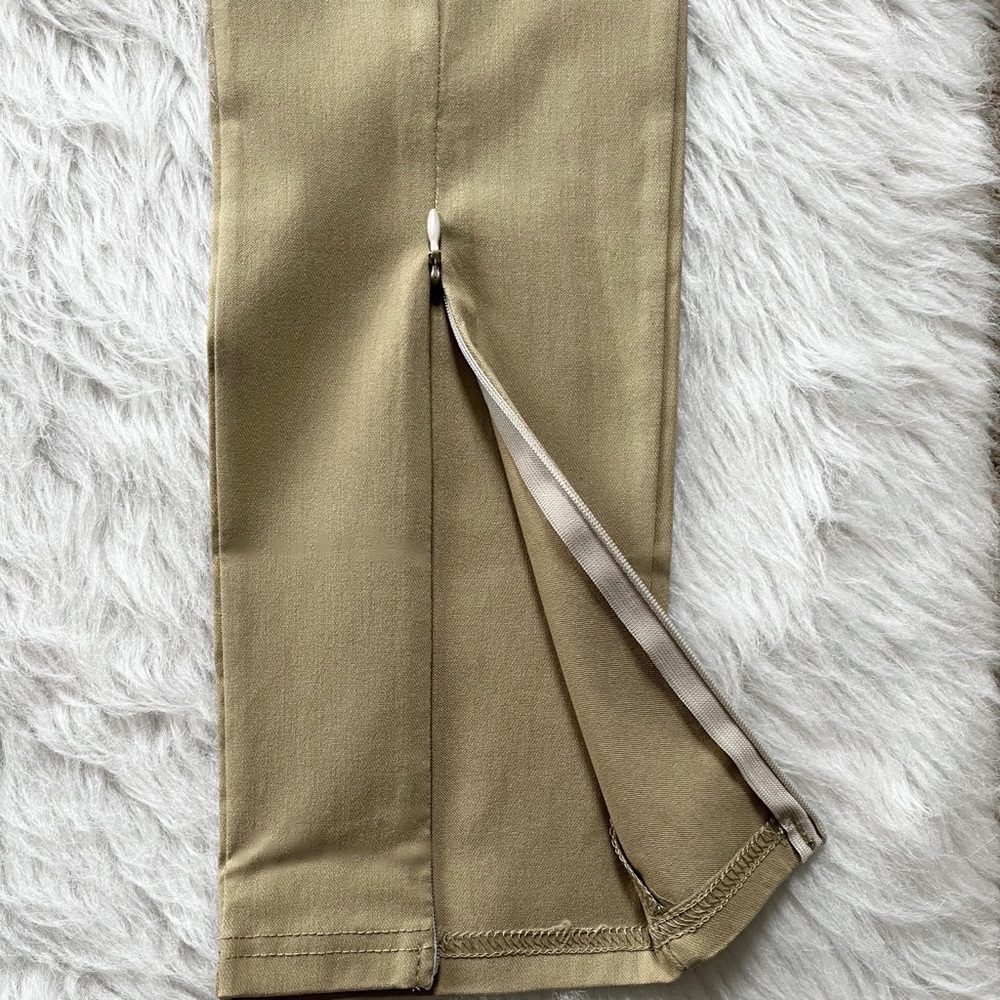 Khaki High Waist Slit Pants Size Medium NWOT - Picture 6 of 9